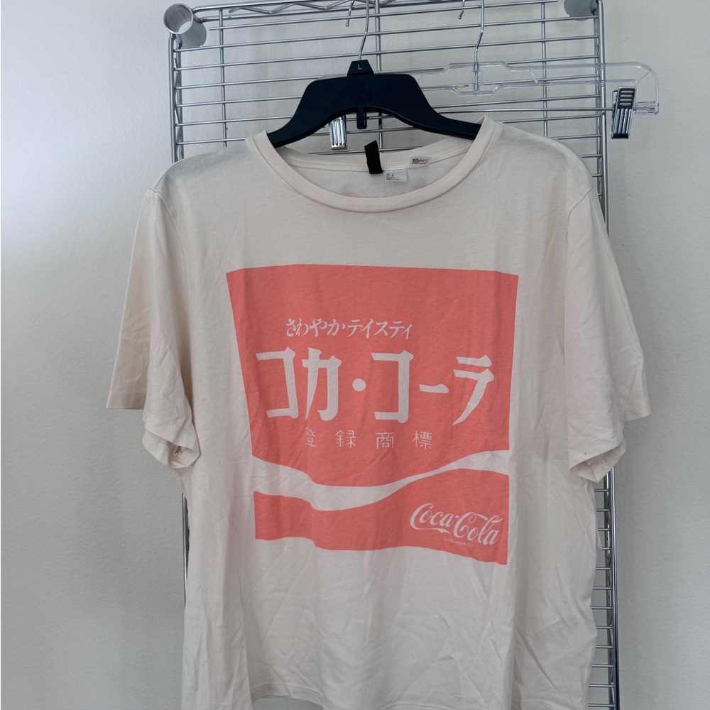 H&M Divided Cream and Orange T-Shirt
